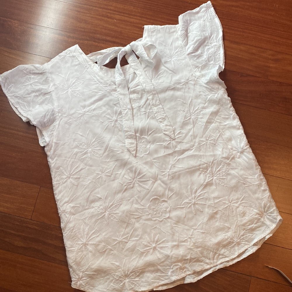 LOFT White Fully Lined Embroidered Cap Sleeve Top w/Bow Tie in Back - Size SP